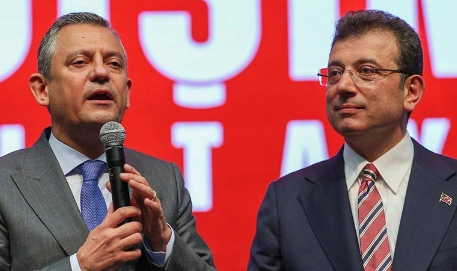 son-dakika-ekrem-imamoglundan-ozgur-ozele-yumruklu-saldiriya-sert-tepki-2enbcsDL.jpg