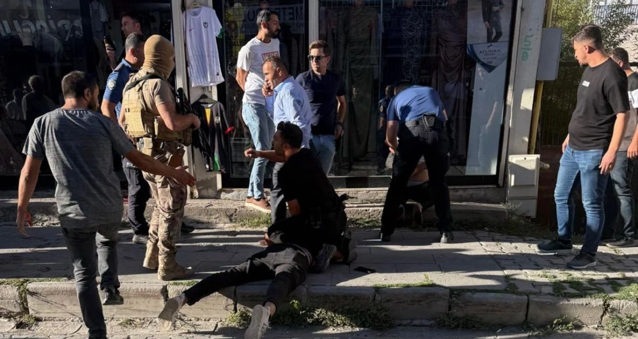 musta 3 kisinin oldugu silahli kavgayla ilgili 6 kisi tutuklandi KubGHbTP