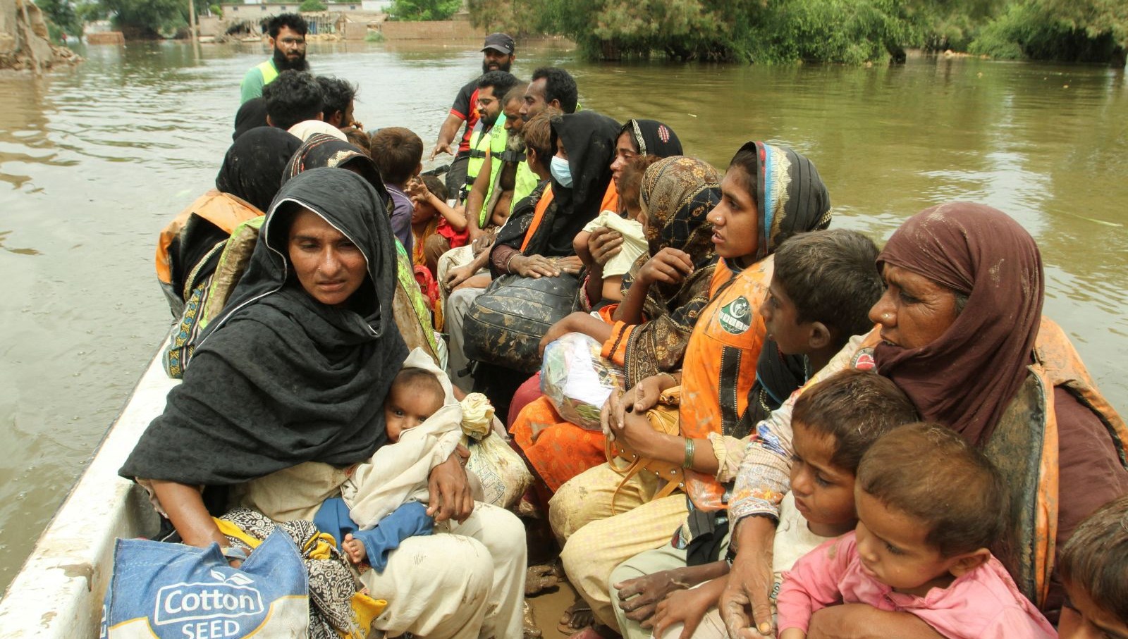 pakistanda muson felaketi can kaybi 905e yukseldi 1Ujlp7wW