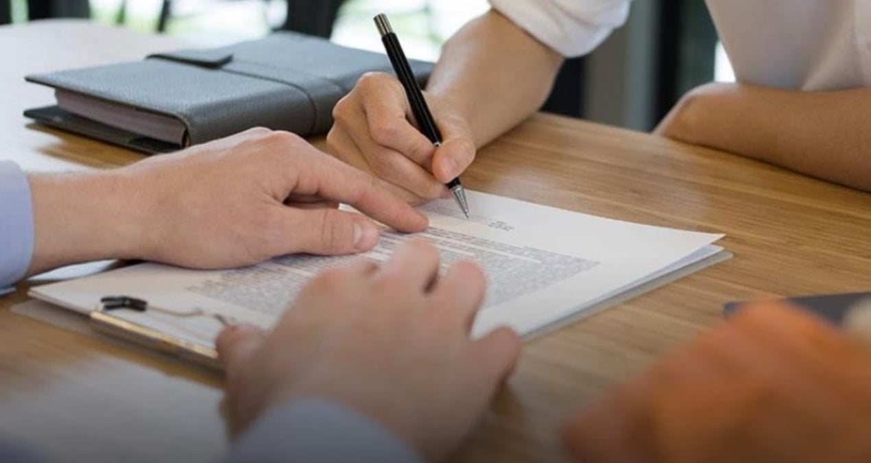 sozlesmesi bitmeden cikan kiraciya buyuk sok 3qpsYepA