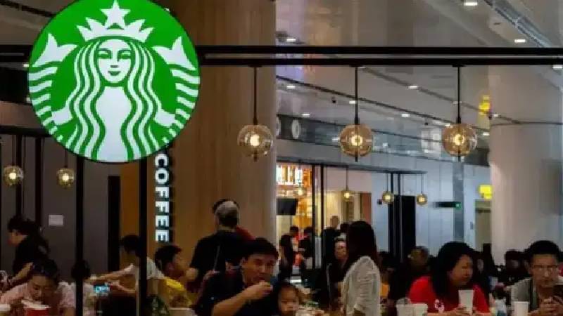 starbucks yuzlerce dukkanini kapatiyor 900 kisi isten cikarilacak I3zSqhkp