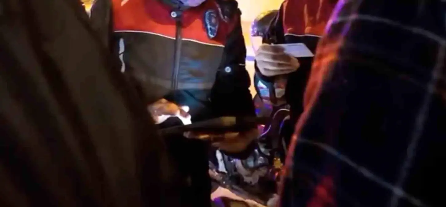 canakkalede polis denetimleri 30 sahis yakalandi narkotik ve silah ele gecirildi x3yRgIn1.jpg