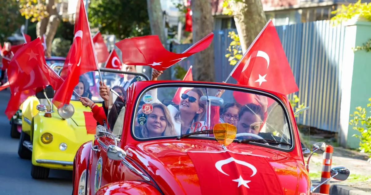 istanbul bakirkoyde vosvoslarla nostaljik ruh wQEyGjZe.webp