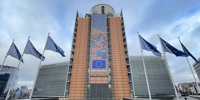 ab komisyonu 2025 turkiye raporunu acikladi CCzklmkf.jpg