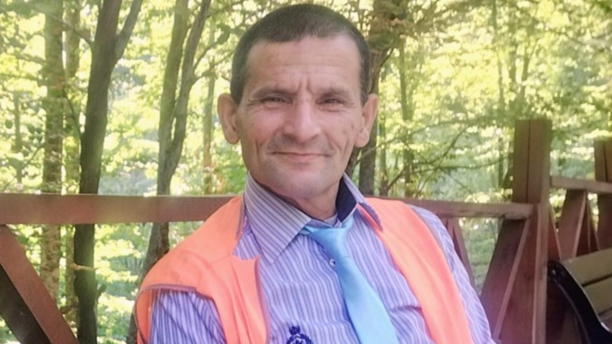 bursada uzerine agac devrilen isciden aci haber 5OjBduXG.jpg