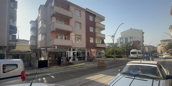 gebzedeki farkli bir mahallede yeni ihbar 3 bina tahliye edildi HlXX3Xyn.jpg