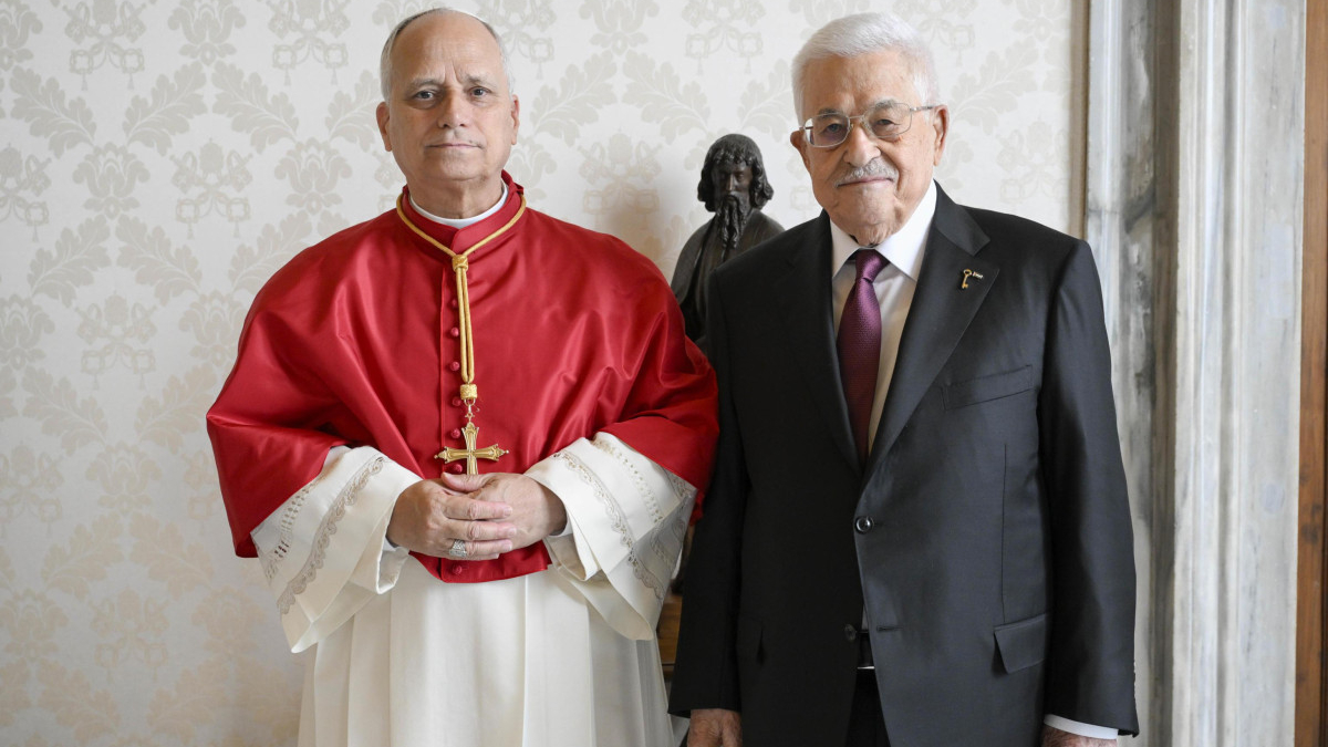 mahmud abbas papa 14uncu leo ile gorustu aSG7UJKa.jpg