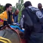 camurlu-yolda-feci-kaza-traktorun-altinda-1-saatte-kurtarildi-mRMwLJ7B