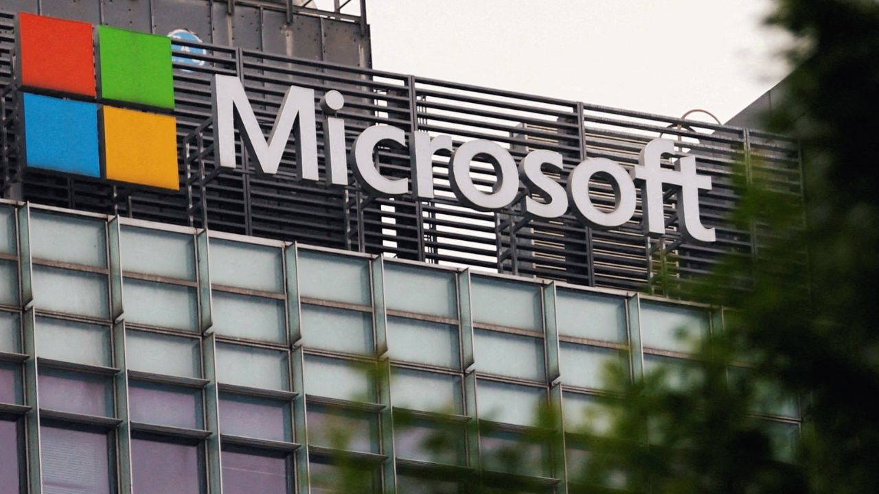 microsoftun-israil-ofisinin-yonetim-merkezi-gecici-olarak-fransaya-tasindi-IFIUeZmm