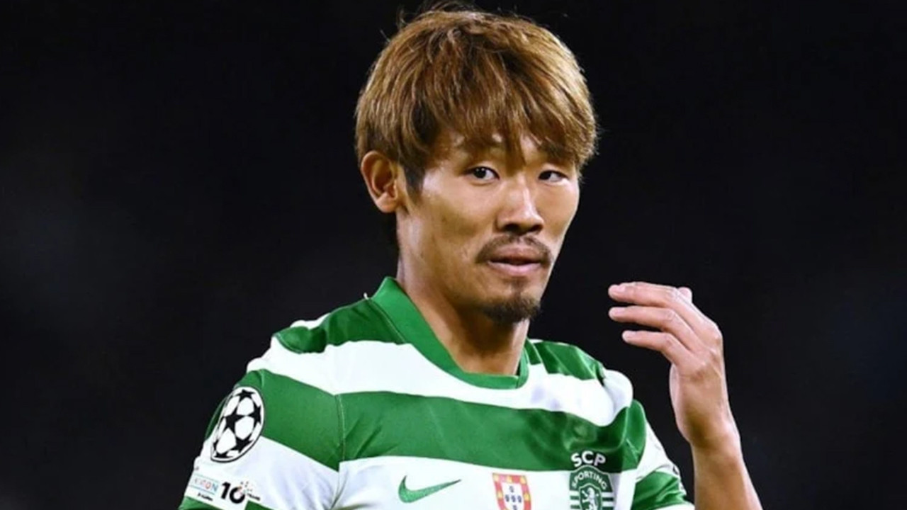Hull City Sporting’ten ayrılan Hidemasa Morita’yı renklerine bağlıyor Hull city sportingten ayrilan hidemasa moritayi renklerine bagliyor ShwJI371
