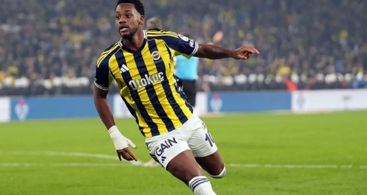 Jhon Duran imzaya gidiyor Img