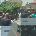 Nigdede belediye iscilerine skandal muamele kamyonet kasasinda tasindilar UhjG852D