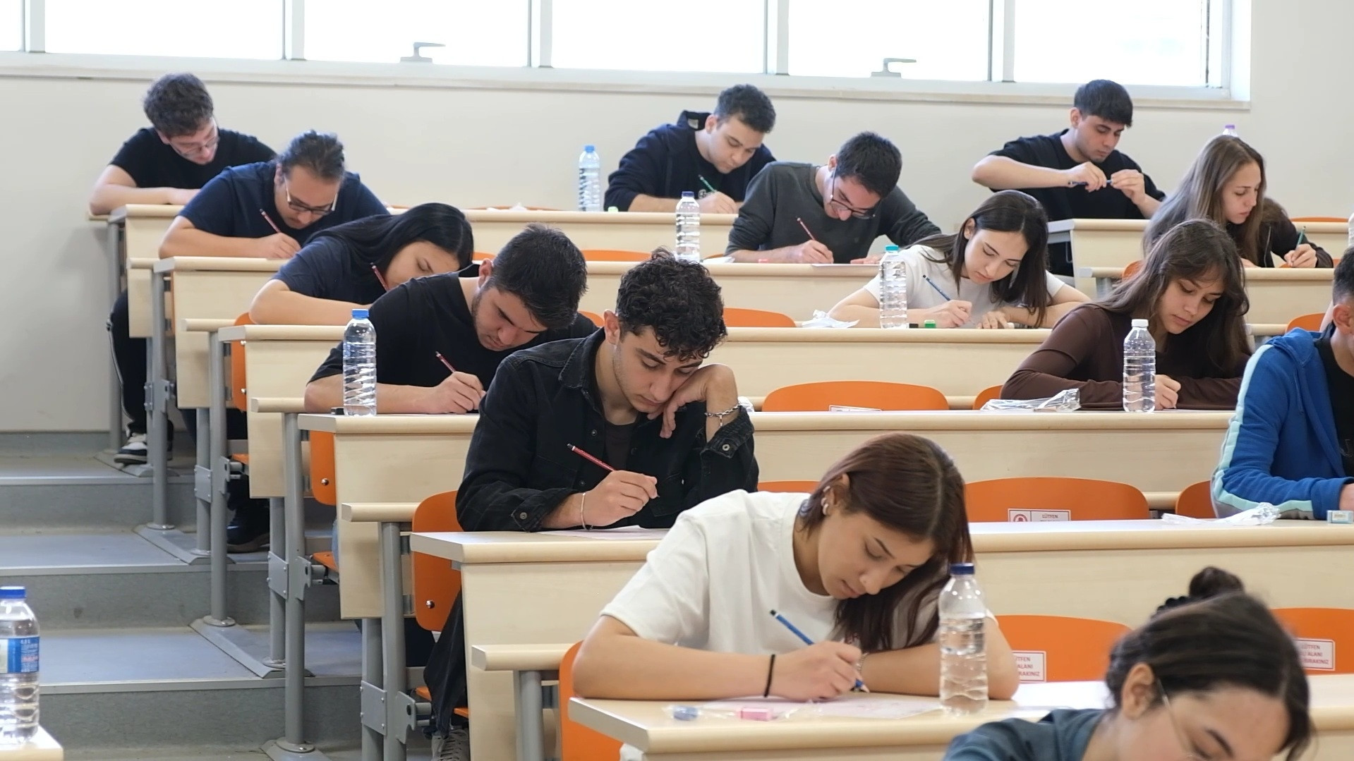 Yks sonuclari aciklandi sampiyonlar belli oldu matematik sorusu iptal KX2bNZaK